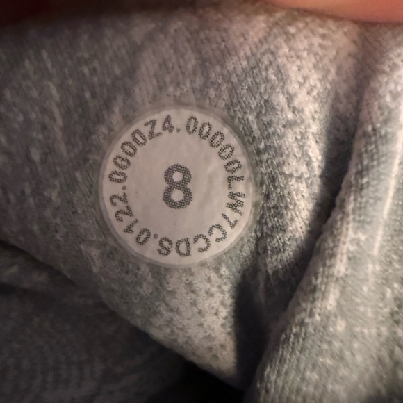 Lululemon Swift Speed High-Rise Shorts Reverberate Chevron Silver Blue Wht Sz 8 - Picture 8 of 8